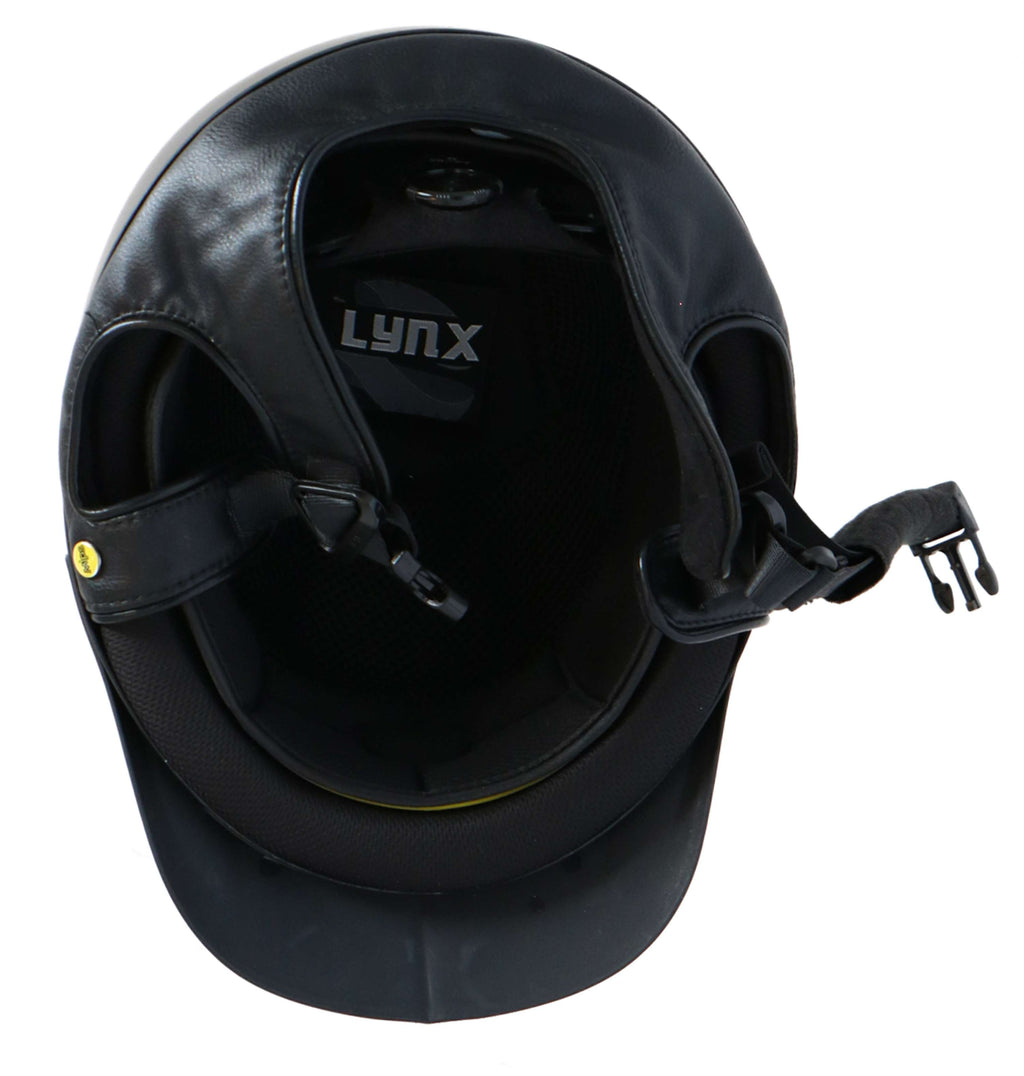 Back on Track Cap EQ3 Lynx Smooth Top Mips Zwart