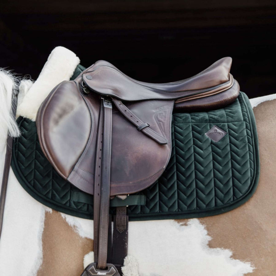 Kentucky Zadeldekje Skin Friendly Velvet Springen Pine Green